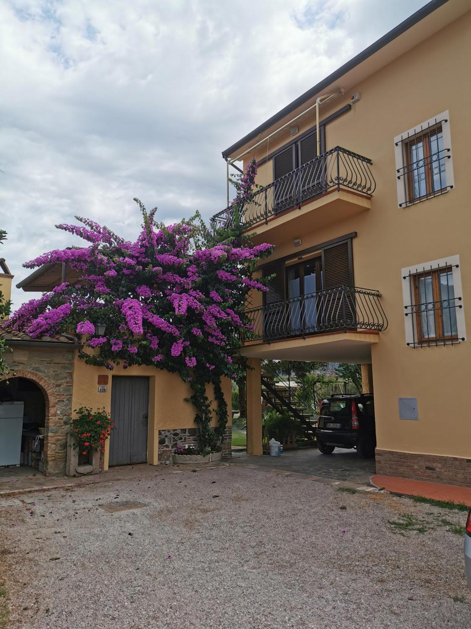 Podere Serena Кастаньето-Кардуччи Экстерьер фото